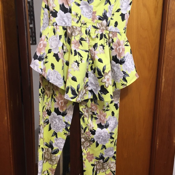 Crop pant suit - Picture 2 of 7